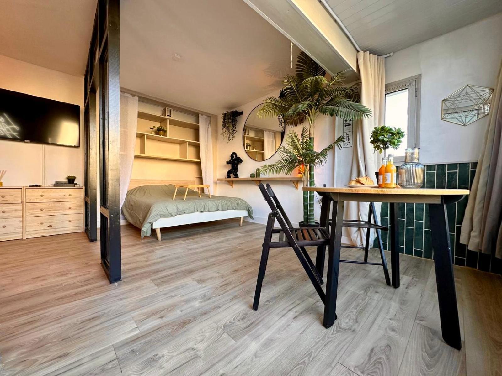 Apartmán Splendide Loft Jacuzzi Et Cinema - Cap D'Agde Exteriér fotografie
